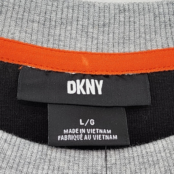 DKNY Men's Long Sleeves Crew Sweatshirt with Logo Tape Detail - L - Picture 4 of 9